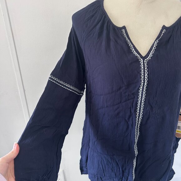 Hailey Lyn Navy Blue Top - Picture 4 of 5